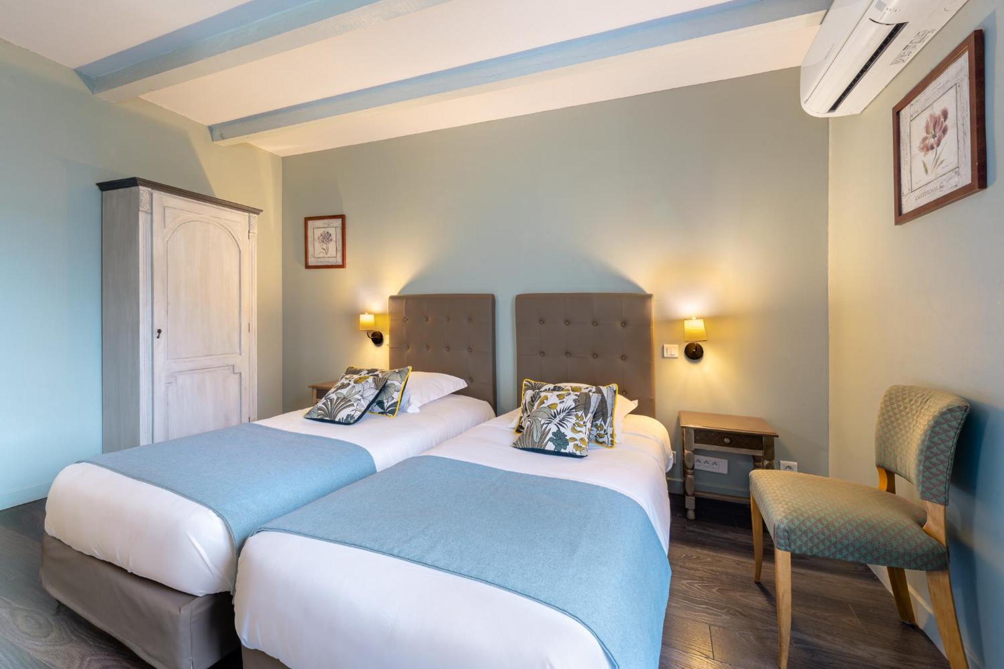 Hotel Ermitage Les Angles  Екстериор снимка