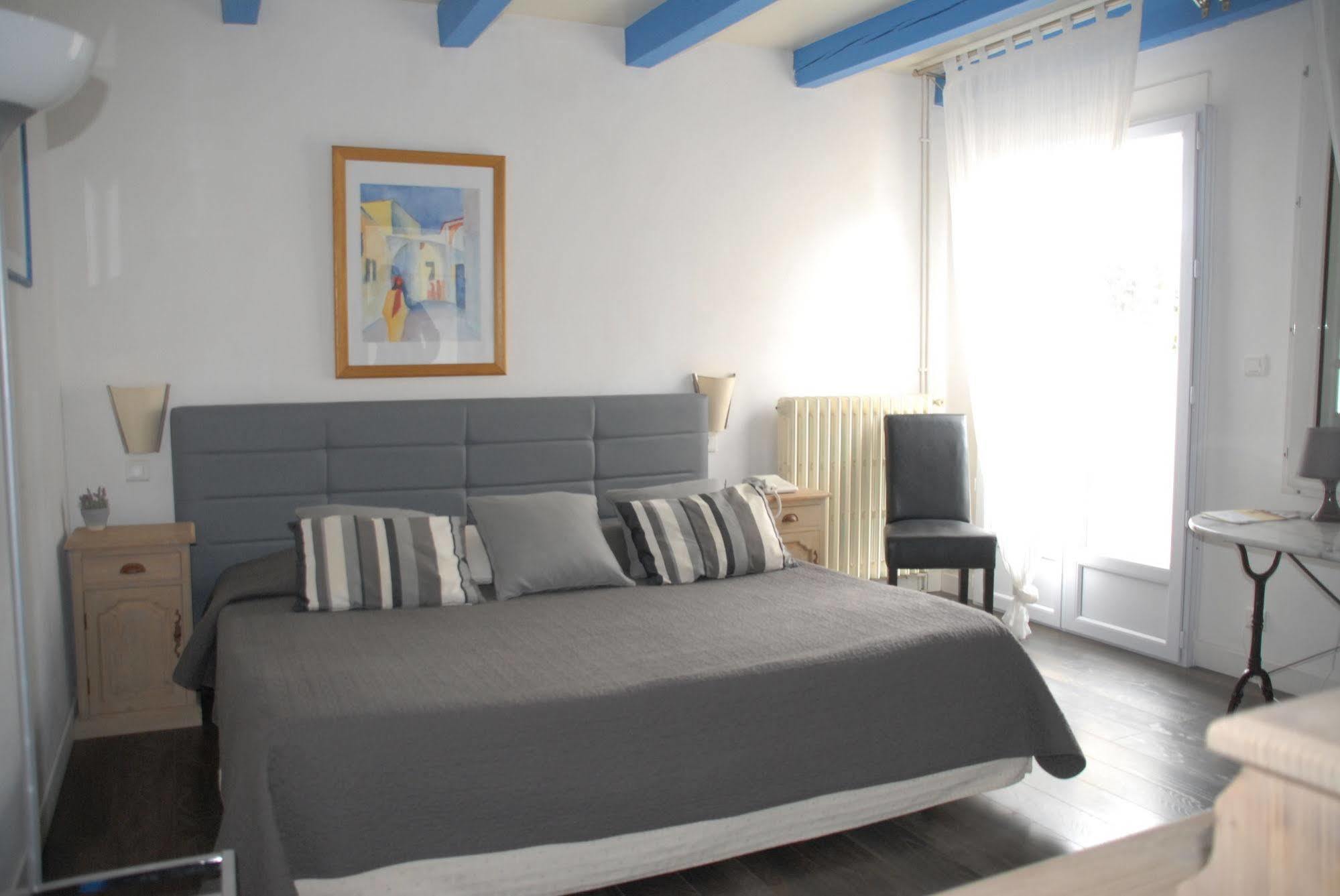 Hotel Ermitage Les Angles  Екстериор снимка